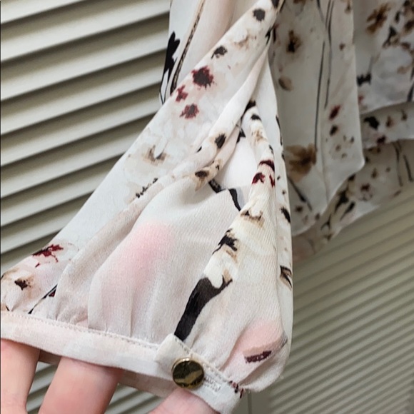 Sheer top - Picture 4 of 5